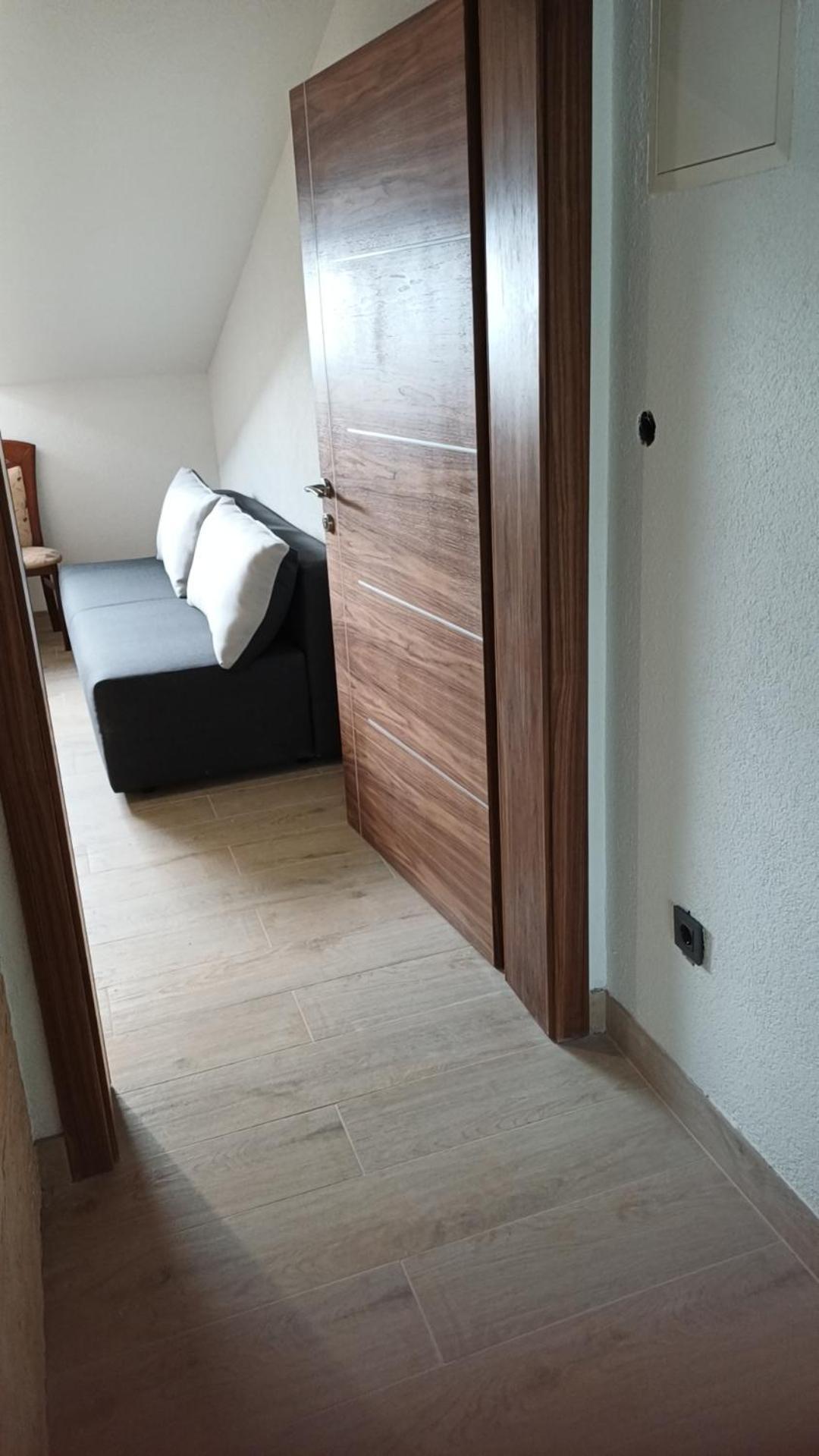 Apartmani Centar セルツェ エクステリア 写真